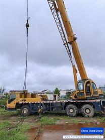 Buy XCMG QY20G Used Crane / 2 Buy XCMG QY20G Used Crane / 2